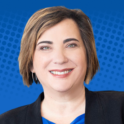 Nikki Holles